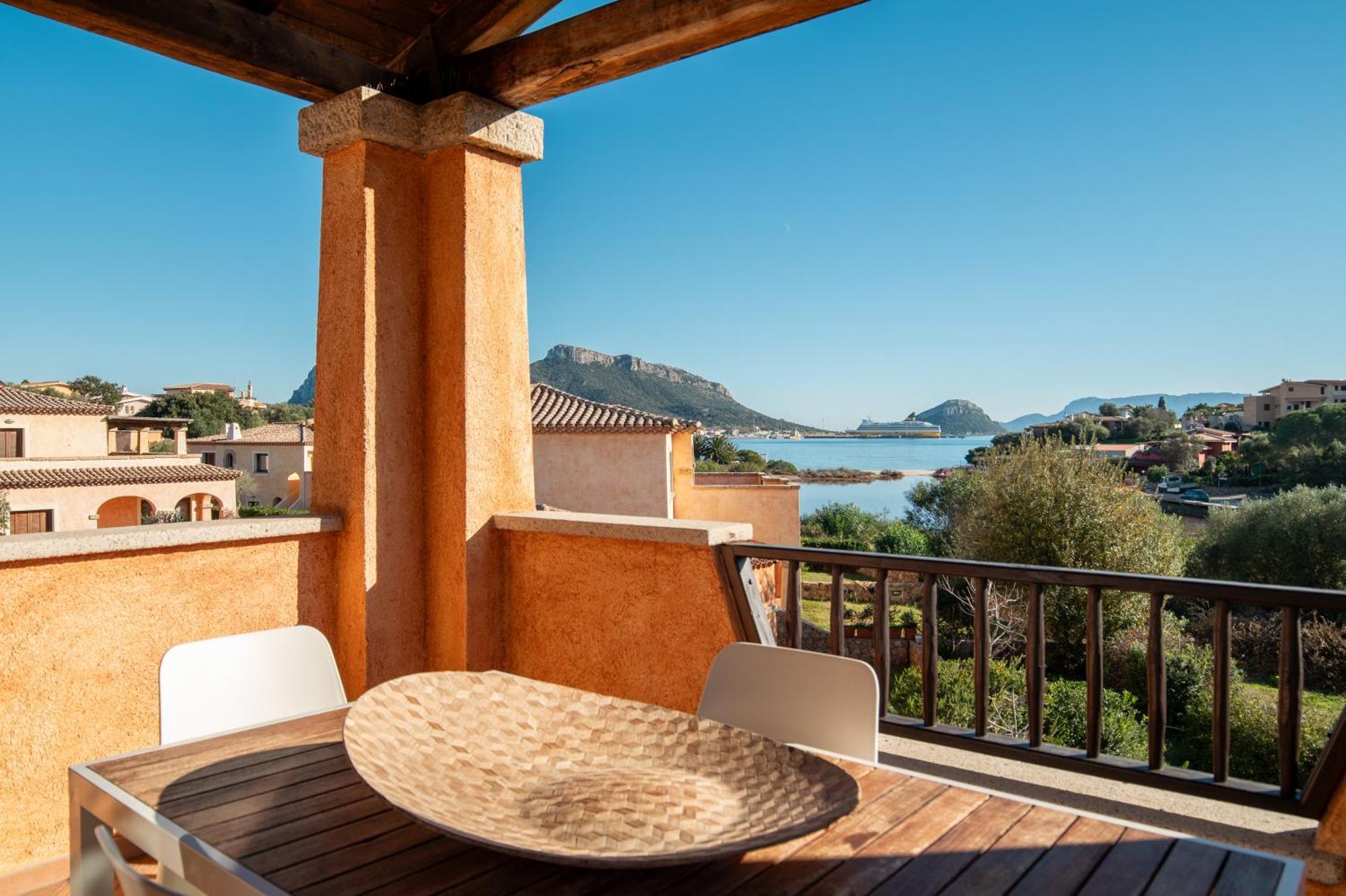 Villaggio Perlacea - Your House In Sardinia Golfo Aranci Bagian luar foto