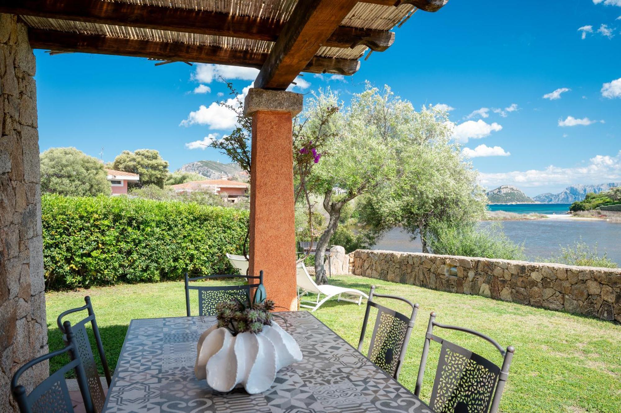 Villaggio Perlacea - Your House In Sardinia Golfo Aranci Bagian luar foto